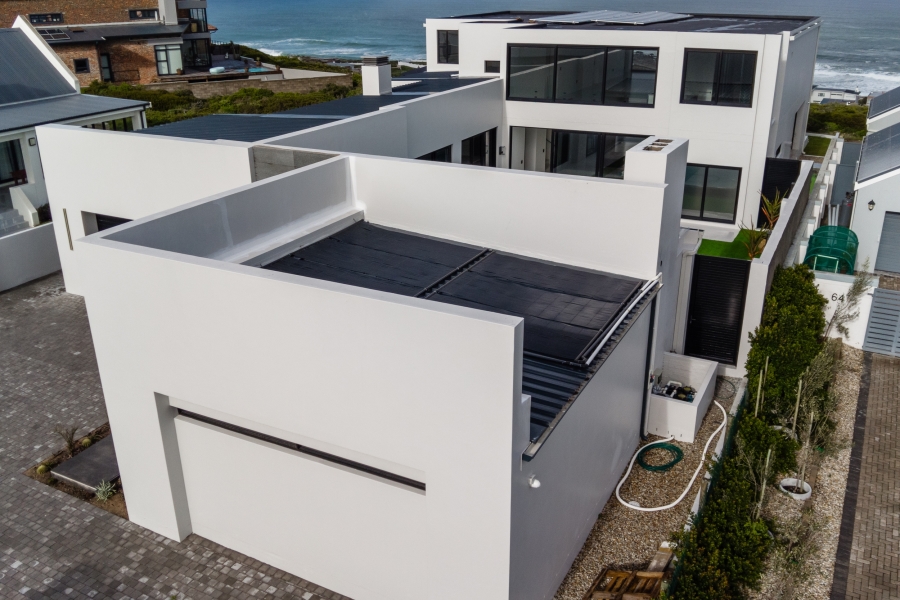 6 Bedroom Property for Sale in Yzerfontein Western Cape